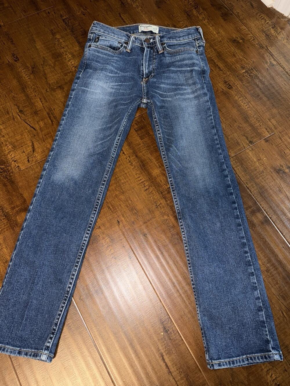 Abercrombie Kids Straight Leg Jeans Medium Wash Blue Denim Size 11/12 Boys